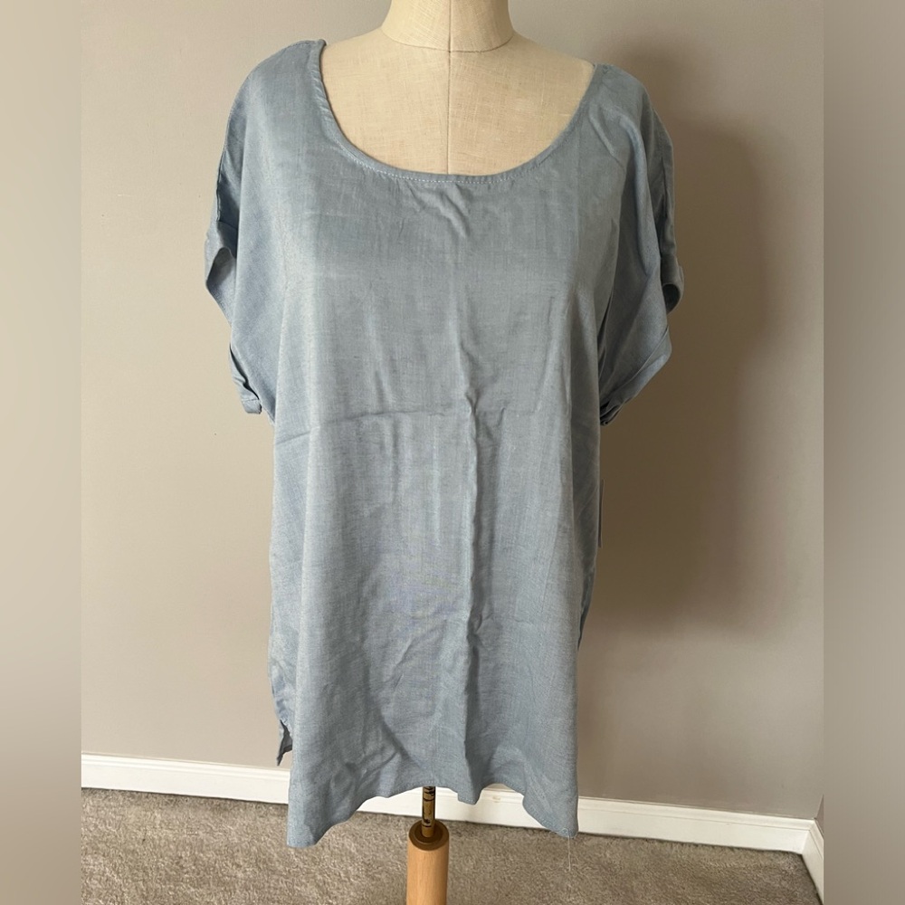 NWT OLIVE AND OAK top